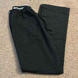 NWOT. Black Grey’s Anatomy scrub pants. Size XS